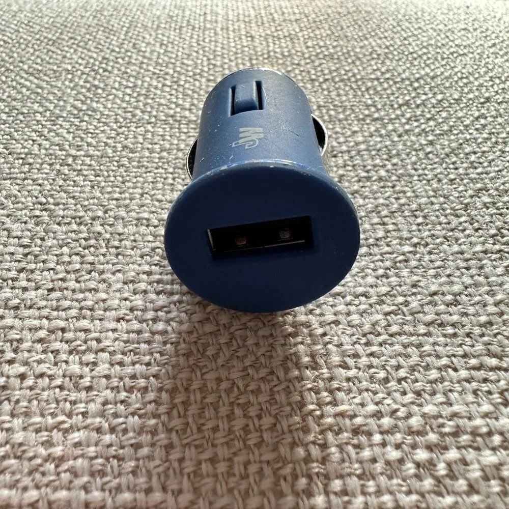 Wireless 1-Port USB Universal Car Charger Adapter